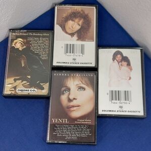 Lot of 4 Barbara Streisand Cassettes Yentl-Guilty-Memories- Broadway Album